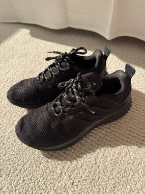 Adidas AlphaBounce CR Triple Black Women’s 5.5